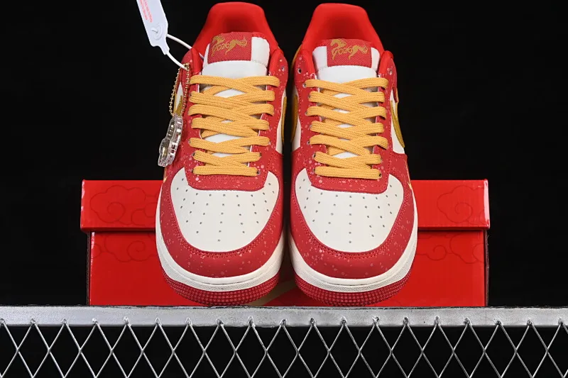 All Categories Nk Air Force 1 Air Force Series Nk Air Force 1 Low Air Force Low Nike Air Force 1'07 Low Limited Edition for the Year of the Horse White, Red and Gold Splashed Ink Air Force 1 Low-top Casual Sneakers DF0188-131